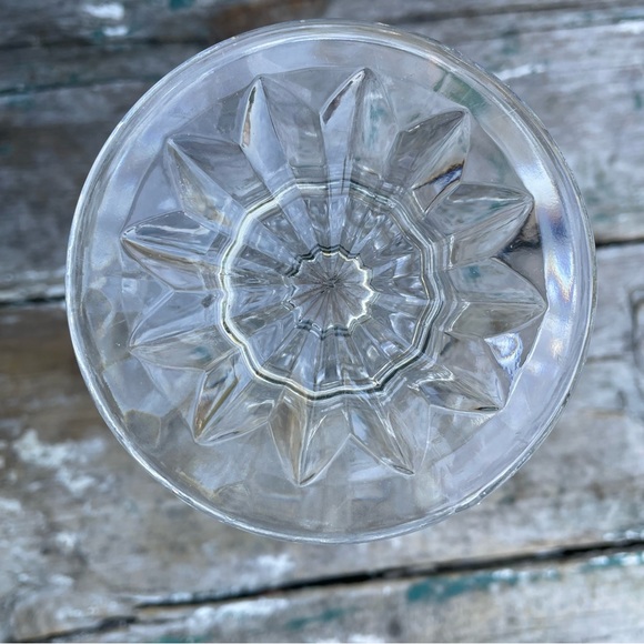 Shannon cut crystal pedestal flower vase